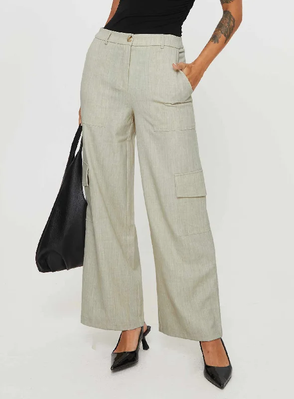 Casual Style for Busy Women Stacks Cargo Pant Beige