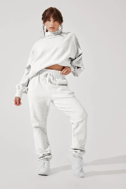 Unleash Your Style Ooey Gooey Sweatpant - Light Heather Grey