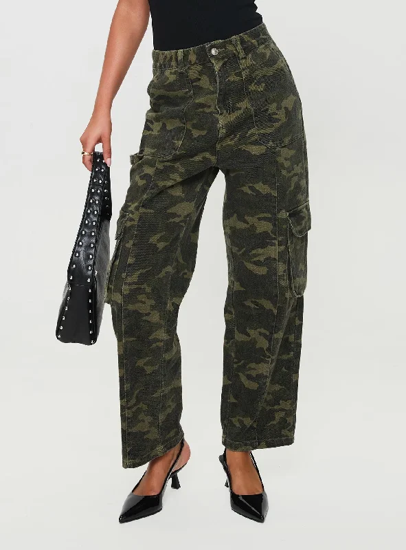 Fashion Essentials Bodhi Utility Cargo Pants Camo