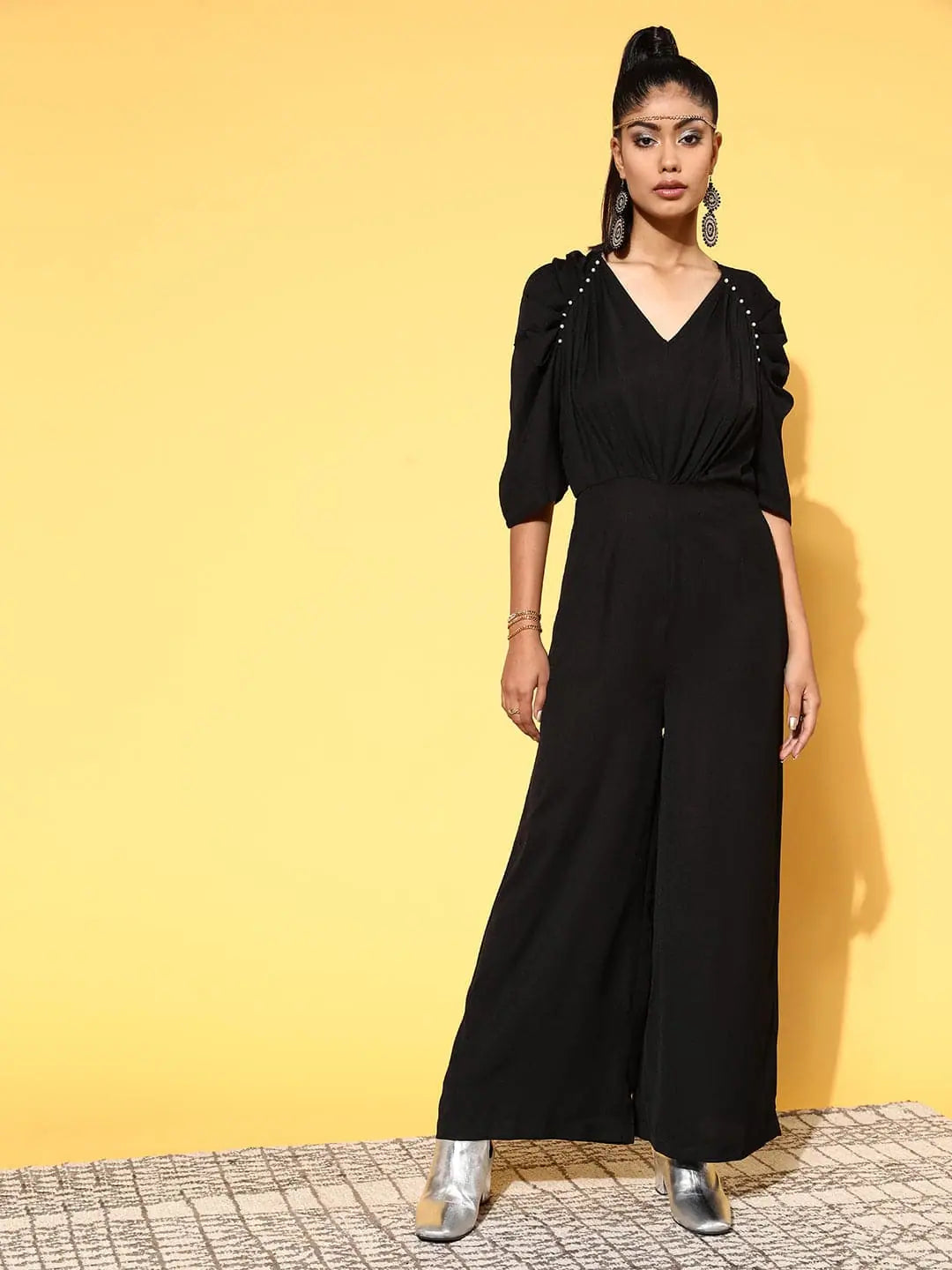 Bold Fashion Women Solid Black Jumpsuits & Sets