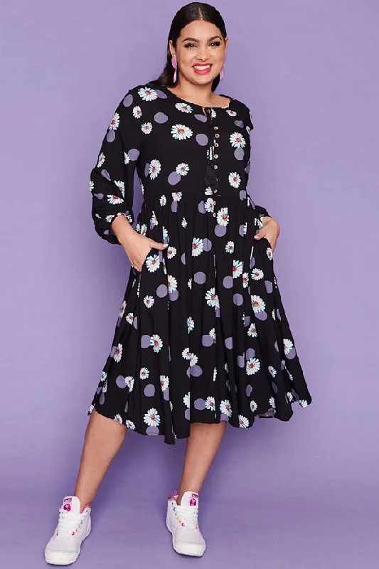 Affordable Women's Clothing Sale Online Maxima Daisies and Spots Dress