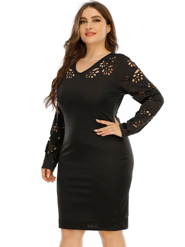 Style Revolution KittenAlarm - Plus Cut Out Bodycon Dress