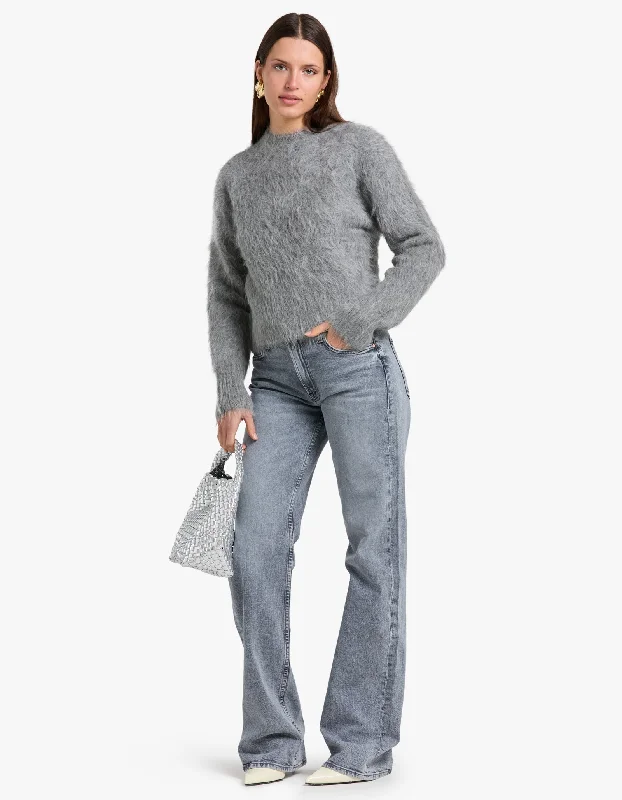 Elevate Your Wardrobe Alpaca Sweater - Soft Grey