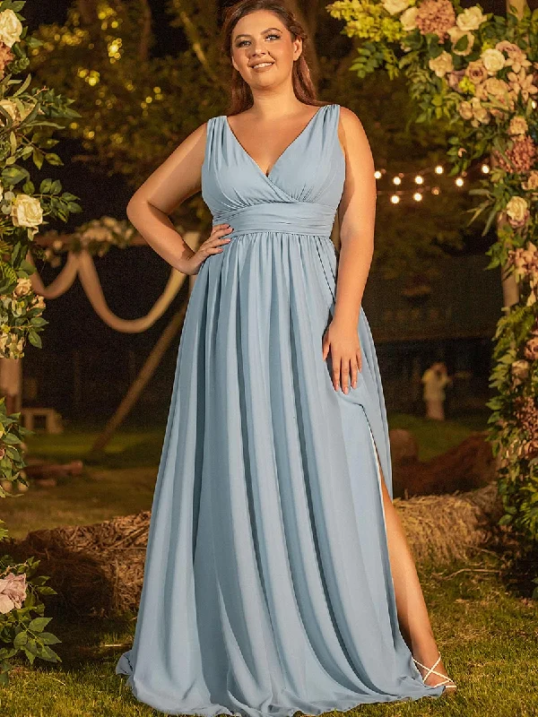 Fashion Forward Outfits Light Blue Plus Size Bridesmaid Dresses Sleeveless V neck