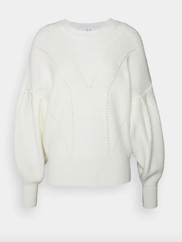 End Of Season Clearance Ornica Pullover In White