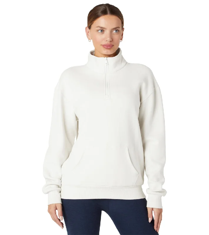 Graceful Fashion Beyond Yoga Recharge Pullover