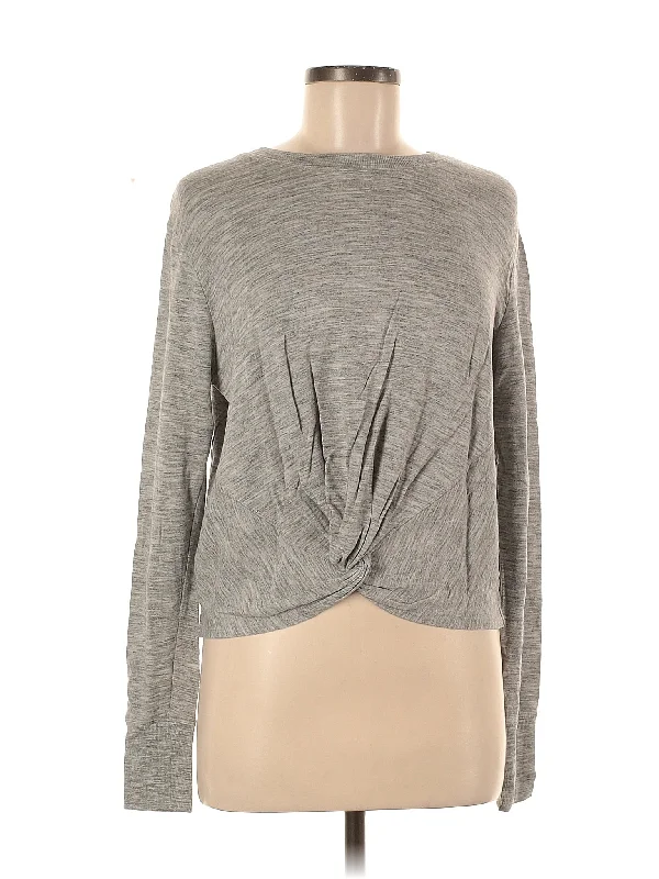 Fashion Forward Femme Pullover Sweater