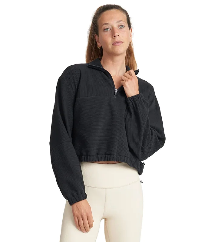 Season Appropriate Women's Collection Thrive Societe Marlow Half Zip Pullover Black