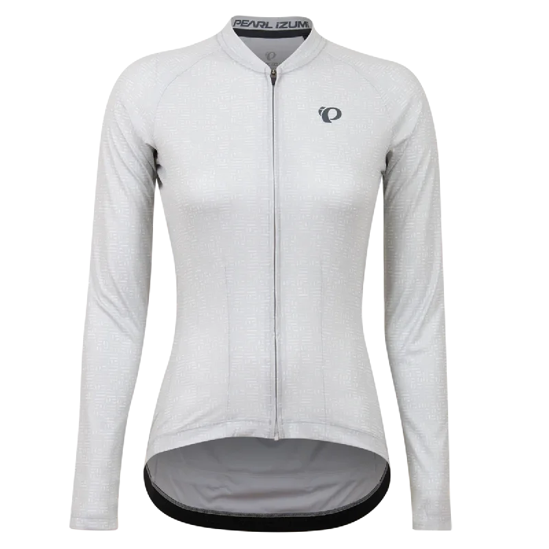 Chic Trends For The Fashion Savvy Women's Attack Long Sleeve Jersey