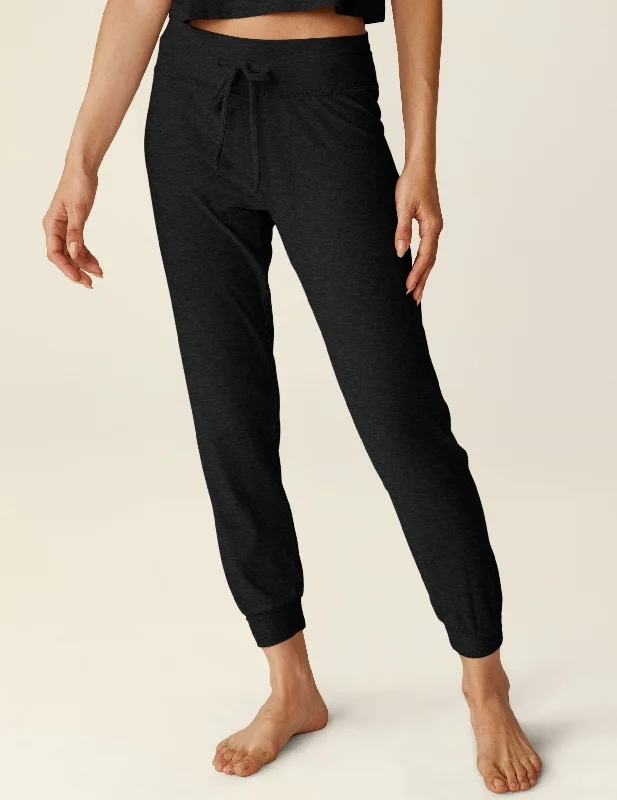 Best Online Clothing Boutiques Featherweight Lounge Around Midi Jogger