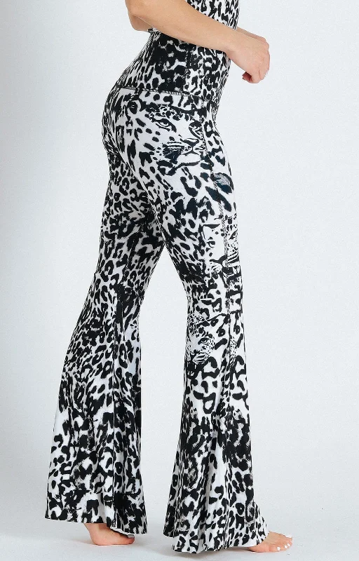 Classic Women's Clothing Styles Ghost Leopard Printed Bell Bottoms