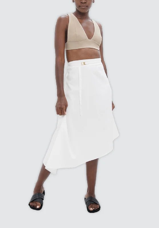 The Latest Fashion Trends Mallorca PMI - Asymmetric Skirt | White Dove