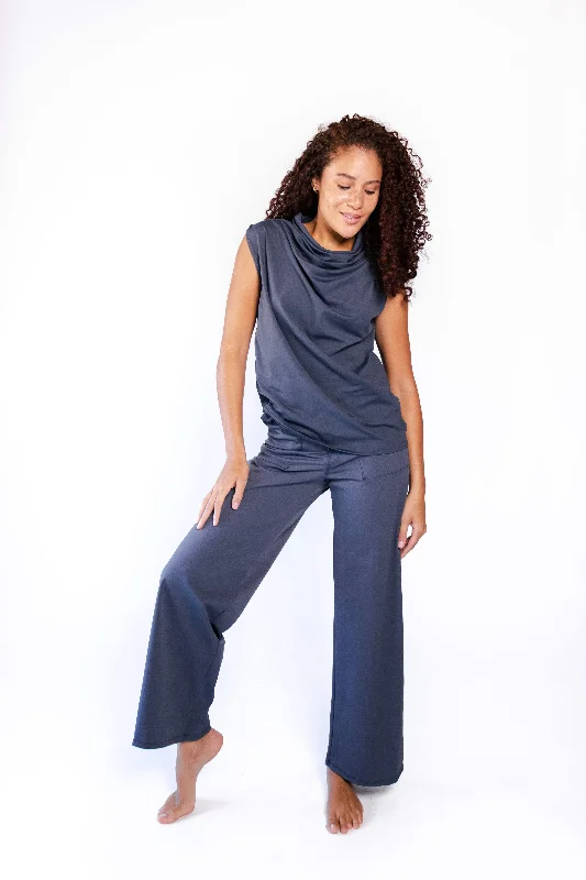 Elegant Attire For The Modern Lady Ultimate Trouser in Navy Blue